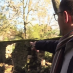 Vidéo
Indre-et-Loire : de nombreux dégâts après la crue de la Vienne
La Vienne a atteint un pic historique en fin d’après-midi le dimanche 31 mars. À Nouâtre (Indre-et-Loire) ce lundi matin, l’eau a envahi les jardins, les maisons, l’heure est au nettoyage et à l’amertume.