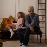 Interview
"Je suis devenu créateur de contenus, puis de mode sans, vraiment, m'en rendre compte" : Alexis Vanden, de star des réseaux sociaux à styliste
Alexis Vanden a fait de sa passion pour la mode son métier : créateur de contenus pour TikTok, Instagram et YouTube, il est devenu entrepreneur en lançant sa marque Vanden Studio. Passionnante rencontre.