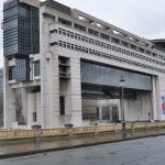 Déficit public : la question des hausses d’impôts fait débat au sein de la majorité
Malgré la situation budgétaire très dégradée, le gouvernement martèle qu'il exclut toute hausse d’impôts. Pourtant, au sein de la majorité, le débat commence.