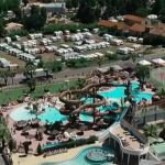 Hérault : coup d’envoi de la saison dans un camping de la Grande-Motte
Météo France prévoit du soleil et de la chaleur dans le sud de la France pour le week-end du 13 et 14 avril. Pour les campings, c’est l’occasion de commencer la saison et d’accueillir des clients plus tôt que prévu. Reportage dans l’Hérault.