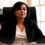 Ce que l'on sait de la découverte de 70 kg de résine de cannabis chez une maire de l'Yonne
Après la découverte, intervenue dans le cadre d'une opération "place nette XXL", Jamilah Habsaoui, maire d'Avallon, a été placée en garde à vue avec six autres personnes, dont deux de ses frères.