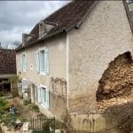 Inondations : des dégâts considérables dans le Centre-Ouest
Près de 500 pompiers ont été mobilisés lors de la crue. 77 résidents d'un EHPAD dans la Vienne ont dû être évacués dans la nuit du samedi 30 au dimanche 31 mars.