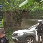 Opération "Mayotte place nette" : les premiers blindés et effectifs déployés sur le terrain
Mardi 16 avril, à Mayotte, l'opération "Mayotte place nette" a débuté avec un ballet de blindés et d'effectifs militaires. Elle devrait se poursuivre jusqu'à la fin du mois de juin.