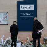 Mort d'un adolescent à Viry-Châtillon : le parquet requiert la détention provisoire de quatre des cinq personnes mises en cause
Cinq personnes ont été placées en garde à vue, vendredi, après la mort d'un adolescent à Viry-Châtillon.