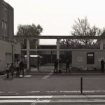 Décès d’un collégien à Viry-Châtillon : tué pour avoir échangé avec une fille ?
L’enquête sur la mort du jeune collégien de Viry-Châtillon progresse. Cinq personnes ont été placées en garde à vue le 6 avril. Elles ont apporté leur version des faits. La détention provisoire a été requise par le parquet pour quatre d’entre elles.