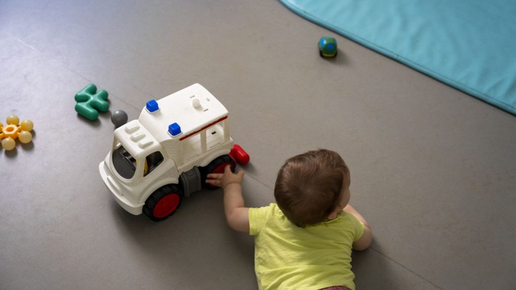 Des faits de maltraitance dénoncés dans une crèche à Rouen
La direction départementale de l'emploi, du travail et des solidarités va mener une enquête après des signalements réalisés par des parents et d'anciens salariés