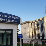 Seine-Maritime : dix migrants s'échappent d'un centre de rétention à Oissel, sept sont toujours en fuite
Sur les dix évadés, trois ont été interpellés peu de temps après dans l'enceinte de l'école de police où se trouve le Centre de rétention administrative et ont été placés en garde à vue.
