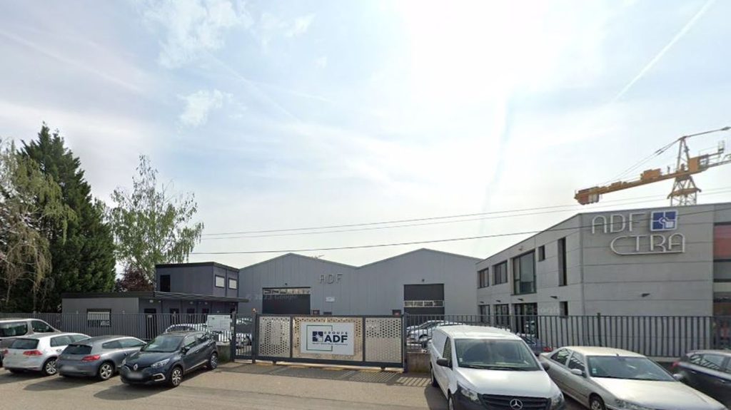 Colmar : une fuite d'iridium 192 détectée dans une entreprise de soudure, un périmètre de sécurité déployé
Par mesure de sécurité, douze personnes ont été relogées. La préfecture assure qu'il n'y pas de risque.