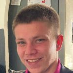 Nord : l'émoi à Grande-Synthe après l'homicide de Philippe
Philippe, un jeune homme de 22 ans, employé dans un centre socio-éducatif, a été passé à tabac sur un parking. Il a succombé mardi à ses blessures. Deux mineurs ont été placés en garde à vue.