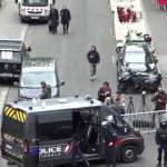 Alerte au consulat d'Iran : l'homme qui s'y était introduit a été interpellé à sa sortie
L'homme qui s'était introduit dans le consulat iranien à Paris, vendredi 19 avril, a été interpellé à sa sortie par les forces de l'ordre. Aucune matière explosive n'a été retrouvée sur place, d'après le parquet de Paris.