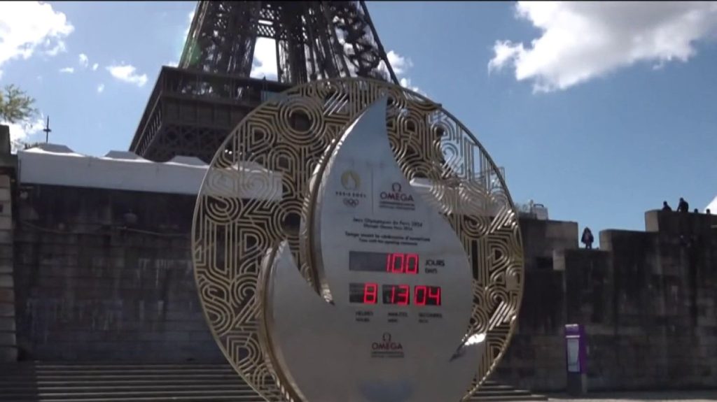 Paris 2024 : 100 jours pour être prêts, le compte à rebours est lancé
Plus que 100 jours avant le coup d’envoi des Jeux olympiques : les installations sont presque toutes prêtes et Paris continue sa métamorphose jusqu’au lancement de l’événement.