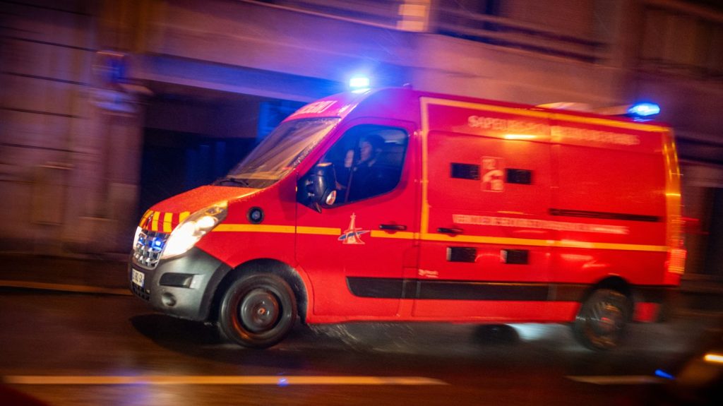 Drôme : un jeune de 15 ans tué à l'arme blanche à Romans-sur-Isère
L'adolescent a été agressé mardi soir dans le quartier de La Monnaie. Une enquête est ouverte pour homicide volontaire.