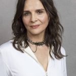 "J’ai dû apprendre à dire non" : Juliette Binoche revisite sa carrière à la lumière de #metoo dans un long entretien au journal Libération
L'actrice Juliette Binoche revient sur ses débuts et relate les différentes épreuves qu'il lui a fallu traverser sur les tournages, et sur les castings.