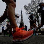 Marathon de Paris 2024 : le parcours "très légèrement modifié" en raison de la crue de la Seine
Le parcours de cette édition 2024 est modifié au niveau des quais bas de la Seine et du tunnel des Tuileries, rendus inaccessible par la crue.