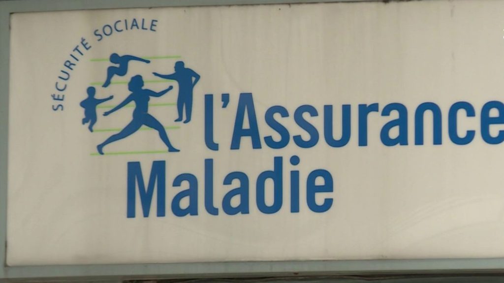 Déficit budgétaire : les arrêts de travail dans le viseur du ministère de l'Économie ?
Pour réduire le déficit budgétaire, toutes les idées sont les bienvenues, mais le ministre de l'Économie Bruno Le Maire a fait comprendre que la hausse des arrêts de travail était dans son viseur. Le délai de carence pourrait être allongé.