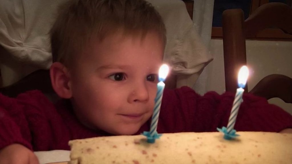 Disparition du petit Émile : neuf mois d'enquête et de mystère
Des ossements appartenant au petit garçon de deux ans et demi ont été retrouvés samedi 30 mars, dans le Haut-Vernet (Alpes-de-Haute-Provence). Retour sur neuf mois de mystère dans le hameau.