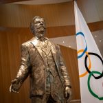 Paris 2024 : père des Jeux olympiques et figure controversée, Pierre de Coubertin entre au musée Grévin
La statue du baron français à l'origine des Jeux olympiques modernes fera son entrée au musée en juillet, avant le coup d'envoi des JO. Elle est en cours de réalisation dans des ateliers du musée.