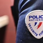 Pau : un policier blessé après avoir été percuté par un scooter lors d'un rodéo urbain
Le conducteur, qui roulait sans casque sur un scooter volé d'après le syndicat de police Alliance, a été placé en garde à vue.