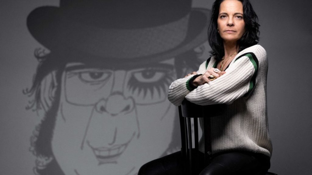 "Tirez sur mon doigt, monsieur le président !" obtient le prix Gotlib : cette BD vise à rendre "le monde un peu moins mélancolique", selon Ariane Gotlieb
Tous les jours, une personnalité s'invite dans le monde d'Élodie Suigo. Lundi 15 avril 2024 : La fille de l’artiste Gotlib, Ariane Gotlieb. Elle vient de remettre le deuxième prix Gotlib de la BD humoristique au Festival du livre à Paris.