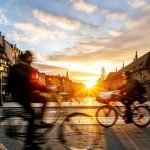 Plan vélo : le gouvernement veut relancer une filière 100% française
Les Français sont de plus en plus nombreux à choisir ce mode de transport et le gouvernement veut encourager, encore un peu plus, le développement de cette filière.