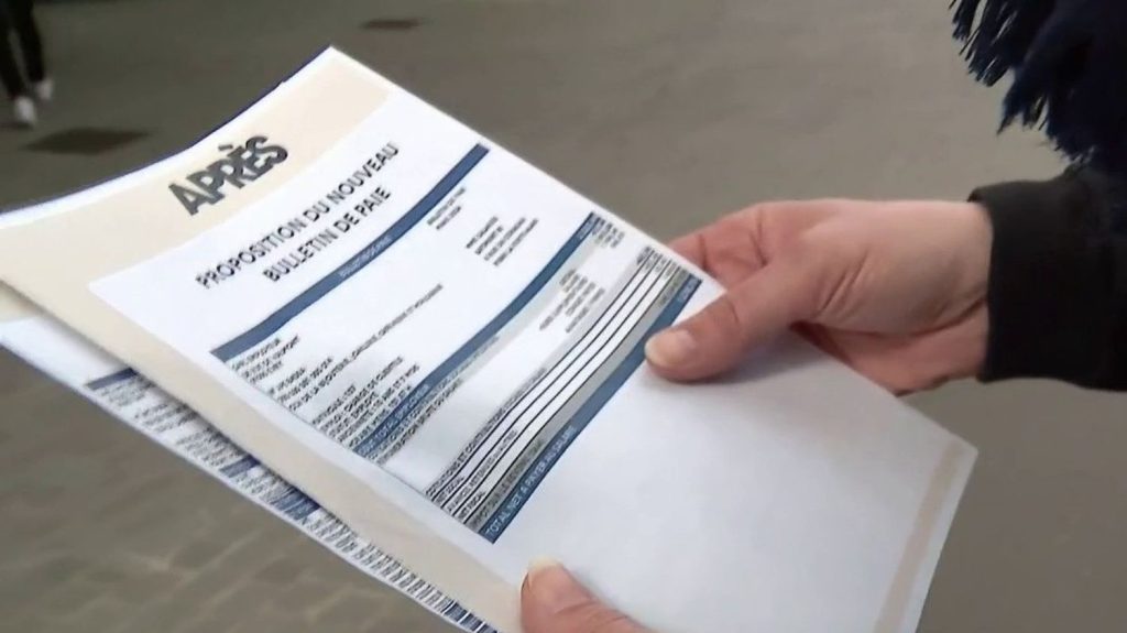 Salaire : la fiche de paie pourrait être simplifiée
La fiche de paie pourrait bien être simplifiée dans les prochaines années. L'exécutif aimerait qu'elle ne présente qu'une dizaine de lignes aux salariés afin qu'elle soit plus lisible.