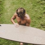Les surfs écolo Notox : "Être plus en phase avec l’image du sport"
Près de 20 ans après le lancement de la marque, Notox vend quelques centaines de surfs écolo chaque année. Une activité confidentielle porteuse d’un message beaucoup plus large.