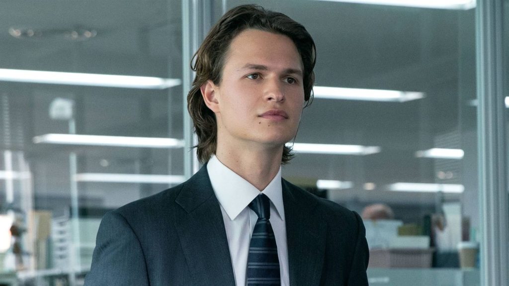Jake Adelstein : "Au départ, 'Tokyo Vice' devait être un film avec Daniel Radcliffe"
La deuxième saison de "Tokyo Vice" continue de raconter avec réalisme, beauté et force, la lutte contre les yakuzas au Japon, et le destin du seul journaliste étranger dans un grand quotidien national. Laurent Valière a rencontré le véritable Jake Adelstein, incarné à l'écran par Ansel Elgort.