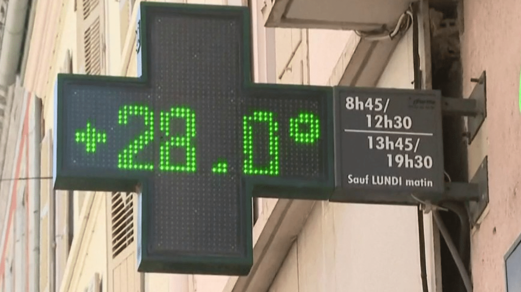 Météo : une vague de chaleur attendue samedi sur la France
Le thermomètre va s’affoler. Samedi 6 avril, les températures pourraient atteindre jusqu’à 28 voire 31 degrés dans le sud-ouest de la France, avant de redescendre brutalement.