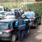 Rave-party à l'aéroport de Quimper : 8 750 personnes verbalisées
Le montant total des contraventions distribuées pourrait dépasser le million d'euros, selon les calculs de France Bleu.