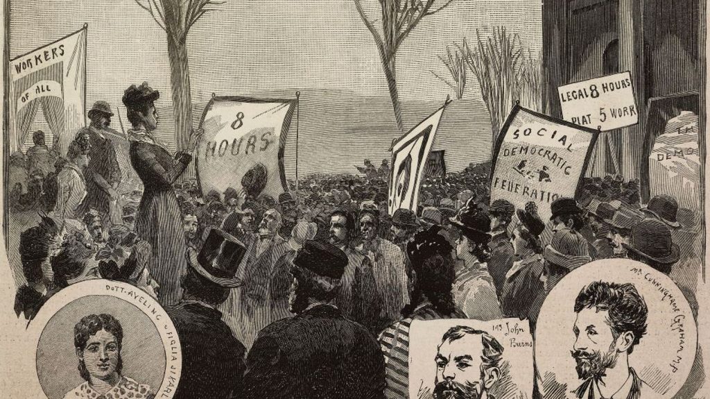 Expliquez-nous la "fête du Travail" du 1er mai
Tous les 1er mai, la fête du Travail s'accompagne traditionnellement de muguet et de grands défilés dans tout le pays. Date choisie à l'origine aux États-Unis pour réclamer la journée de huit heures, l'histoire de ce jour férié est assez extraordinaire.