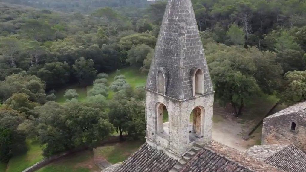 Patrimoine : à la découverte de la majestueuse abbaye du Thoronet dans le Var
Dimanche 12 mai, la rubrique "Les chemins de traverse" prend la direction du Var, à la découverte de la perle médiévale abbaye du Thoronet.