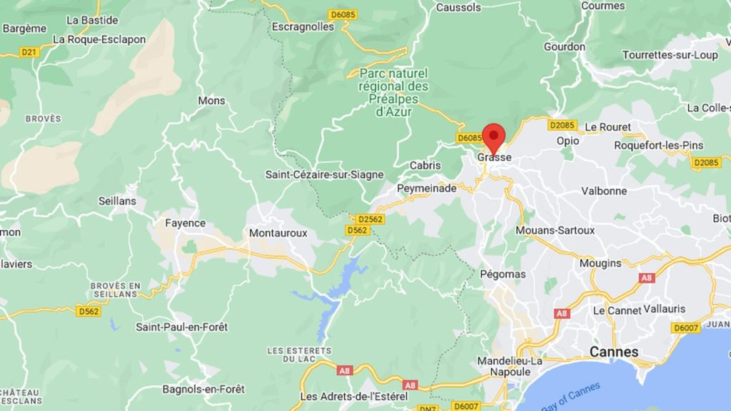 Alpes-Maritimes : un adolescent très grièvement blessé par balle à Grasse
Un ou deux individus en scooter ont tiré à plusieurs reprises sur un jeune homme âgé de 15 ans à Grasse vendredi, a indiqué le parquet de la ville.