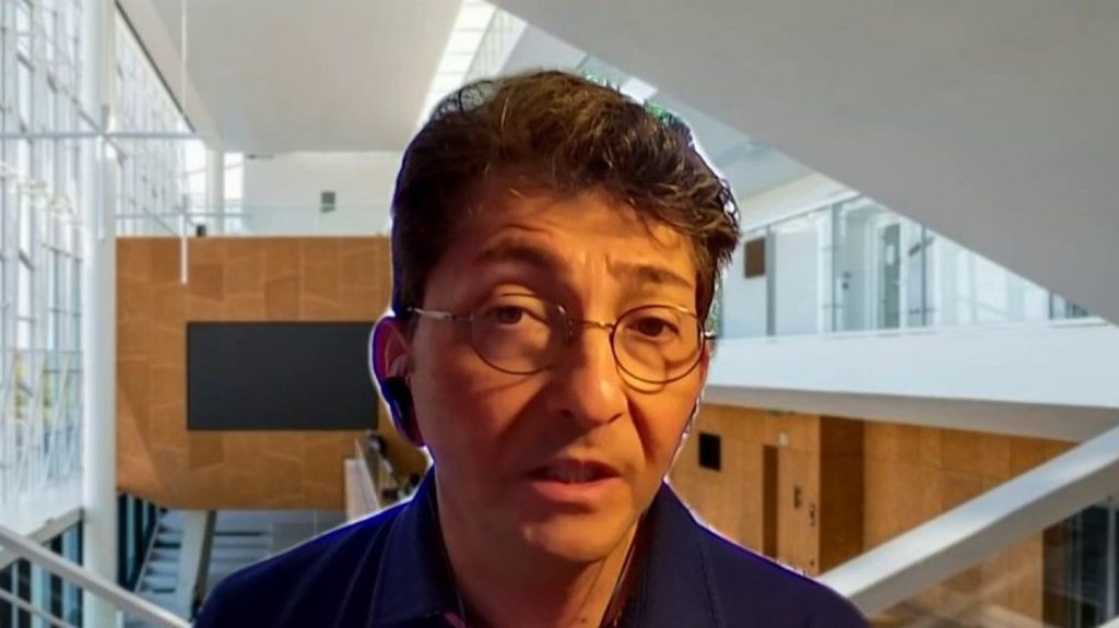 Choléra à Mayotte : "Cette épidémie peut se répandre assez rapidement", alerte un infectiologue
L'infectiologue Imad Kansau et le médecin urgentiste Gérald Kierzek sont les invités du 11/13 info, jeudi 9 mai, après qu'un enfant de trois ans est mort du choléra à Mayotte.