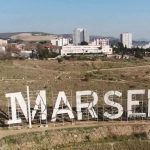 Marseille : un art de vivre
Les Marseillais sont fiers de leur ville. La cité phocéenne ne manque pas d'atouts pour séduire les touristes, entre le Vieux-Port, le soleil et la joie de vivre.