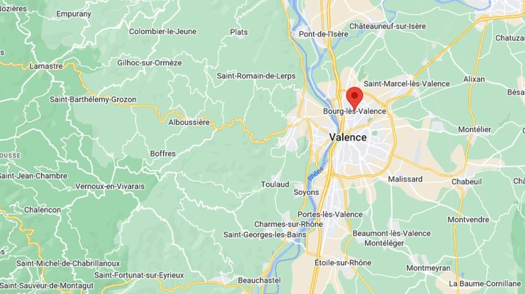 Drôme : un homme de 44 ans très gravement blessé par balle à Bourg-lès-Valence, un suspect placé en garde à vue
La victime a reçu au moins une balle dans la tête, en début d'après-midi dimanche à Bourg-lès-Valence.