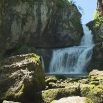 Jura : immersion dans la cascade de L’Eventail à Ménétrux-en-Joux
Dans le Jura, la cascade de l'Éventail à Ménétrux-en-Joux continue de faire des adeptes. Et ce, malgré les pluies récentes dans la région. Touristes et visiteurs viennent s’y ressourcer.