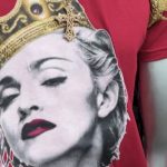 Madonna : concert monumental de la reine de la pop sur la plage de Rio de Janeiro
Un concert géant va être donné par Madonna à Rio de Janeiro, au Brésil, samedi 4 mai. Plus d'un million de personnes sont attendues pour l'occasion.