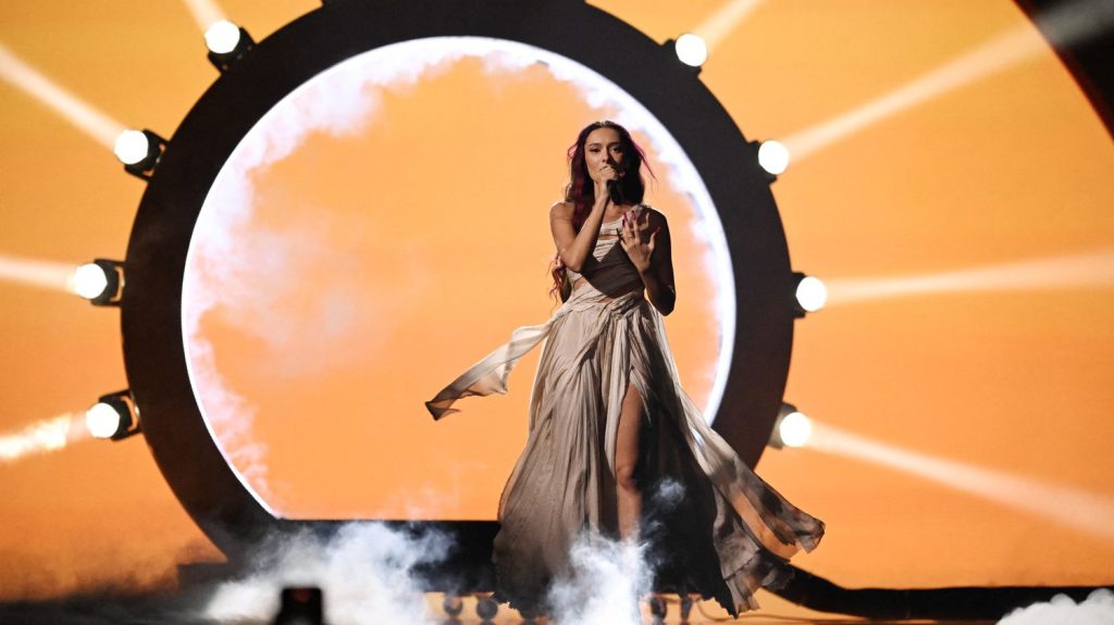 La participation d’Israël à l’Eurovision 2024 contestée en Suède et en Irlande
En Suède, les manifestations se multiplient et des associations appellent à exclure de la compétition la chanteuse israélienne Eden Golan. En Irlande, des artistes ont signé une pétition appelant leur candidate, Bambie Thug, à boycotter le concours.