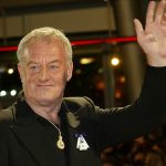 L'acteur Bernard Hill, connu pour ses rôles dans "Titanic" et "Le Seigneur des anneaux", est mort à 79 ans
L'acteur britannique devait revenir sur les écrans de télévision dans la deuxième série de "The Responder", un drame de la BBC mettant en vedette Martin Freeman, qui commence à être diffusé ce dimanche.