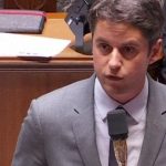 Attaque d'un fourgon pénitentiaire dans l'Eure : le gouvernement se mobilise
Après l’attaque d’un fourgon pénitentiaire dans l’Eure, mardi 14 mai, le gouvernement se mobilise. Deux agents pénitentiaires ont été tués, et deux autres sont en urgence absolue. Le plan Epervier a été activé.