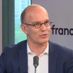 Assistance voyageurs : "Un porteur de carte bancaire basique peut se croire couvert, il ne l'est pas", avertit le président d'Europ Assistance France
Europ Assistance est le numéro deux de l'assistance aux personnes sur le continent européen en matière d'activité. Son domaine concerne l'assistance aux voyageurs, mais aussi aux personnes dans les domaines de la santé, du domicile, de l’automobile, et de la conciergerie.