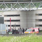Attaque d’un fourgon pénitentiaire dans l’Eure : une évasion minutieusement préparée
Depuis 24 heures, chaque détail compte pour retrouver Mohamed Amra. Les enquêteurs tentent d’identifier ses complices qui ont attaqué un fourgon et tué deux agents pénitentiaires.