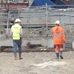 Fermeture de l'A13 : un chantier à l'origine de la fissure ?
Les fissures apparues sur la chaussée de l'A13 auraient été causées par des travaux en contrebas, réalisés dans le cadre de la construction d'un musée de Saint-Cloud.