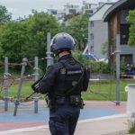 Seine-Saint-Denis : ce que l'on sait des fusillades mortelles à Sevran
La piste d'un règlement de comptes est une "hypothèse de travail" dans la première affaire tandis qu'elle est "privilégiée" pour la seconde, selon le parquet de Bobigny. Les tireurs sont toujours en fuite et recherchés.