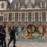 Paris 2024 : "summer camp" et crèches "mobilisées"... Ces solutions de la préfecture de police de Paris pour la garde d'enfants lors des JO
La question de la garde d'enfants pour les fonctionnaires mobilisés pendant les JO était l'une des inquiétudes des policiers. La préfecture de police dévoile le dispositif mis en place.