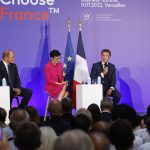 Avion électrique, raffinage de nickel, campus européen... On vous présente quelques-uns des investissements étrangers qui seront officialisés lundi au sommet Choose France
Selon l'Elysée, la 7e édition de ce sommet doit déboucher lundi sur un nombre d'investissements "record" en France. Le gouvernement compte sur ce forum annuel organisé à Versailles pour vanter l'attractivité de l'Hexagone pour les investissements étrangers.