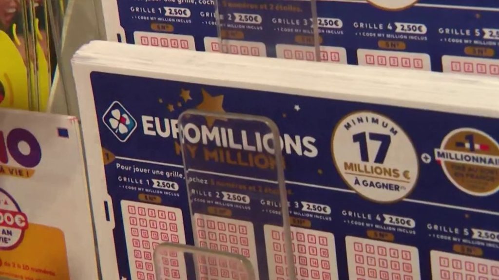 Euromillions : un Français remporte plus de 166 millions d'euros
Gagner le jackpot, c'est le rêve de nombreux Français. Un rêve devenu réalité pour une personne dans l'Hexagone, mardi 30 avril, qui a remporté plus de 166 millions d'euros à l'Euromillions.