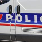 Un homme de 18 ans gravement blessé par balles à Marseille, une enquête ouverte
La victime, âgée de 18 ans et connue pour trafic de stupéfiants, a été touchée à la tête et à l'abdomen. Son pronostic vital est engagé.