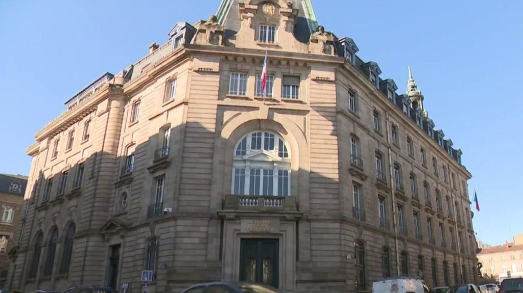 Limoges : un couvre-feu envisagé pour les mineurs de moins de 13 ans
L'idée d'un couvre-feu pour "éloigner les jeunes de la délinquance" a été relancée par le Premier ministre Gabriel Attal. Une solution désormais envisagée à Limoges (Haute-Vienne).