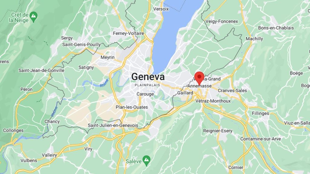 Haute-Savoie : un homme de 23 ans tué en pleine rue à Annemasse, deux hommes interpellés en Suisse
La victime est décédée après avoir reçu plusieurs coups de couteau en pleine rue à Annemasse, devant de nombreux témoins.